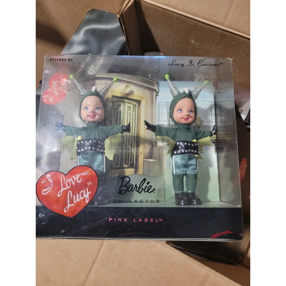 NEW I LOVE LUCY PINK LABEL BARBIE LUCY IS ENVIOUS WOMEN FROM MARS EPISODE 89